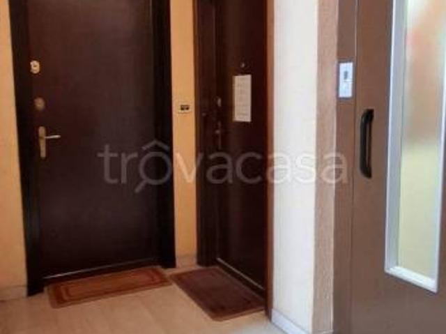 Trilocale in vendita a Milano via Dora Baltea, 1, Bruzzano