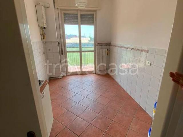 Trilocale in vendita a Milano via Trasimeno, 22, Quartiere Adriano