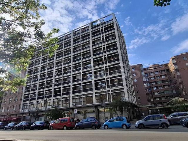 Trilocale in vendita a Milano viale Andrea Doria, 17, Centrale
