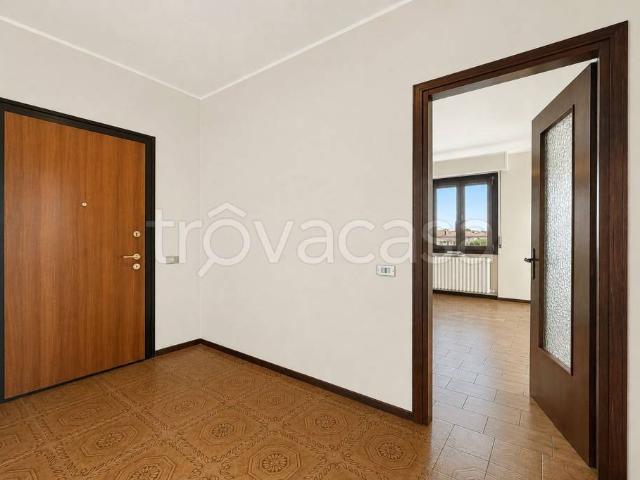 Trilocale in vendita a Montevecchia, Quattro Strade