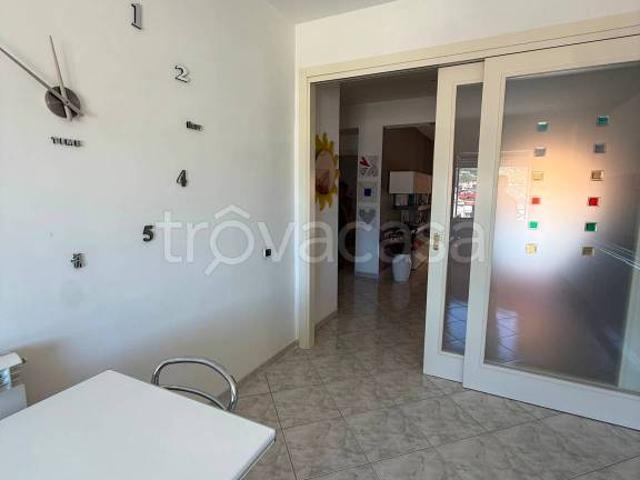 Trilocale in vendita a Napoli via Vicinale San Donato, Pianura