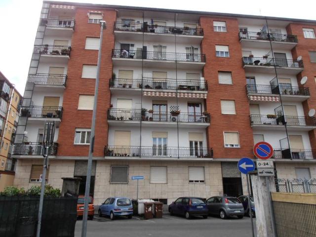 Trilocale in vendita a Nichelino via Antonio Pacinotti