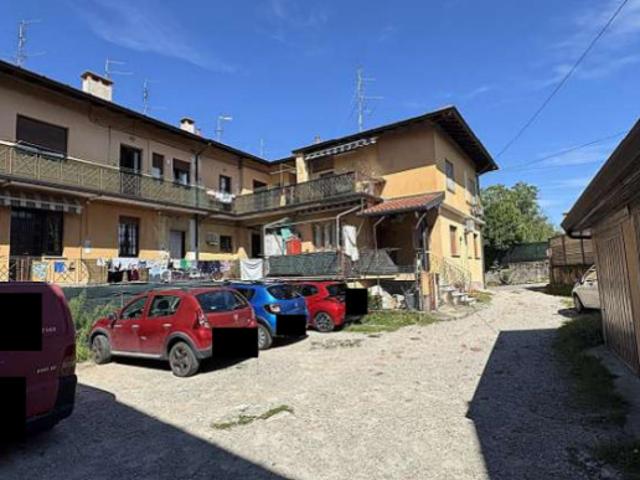 Trilocale in vendita a Arsago Seprio