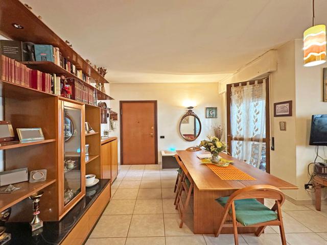 Trilocale in vendita a Buccinasco