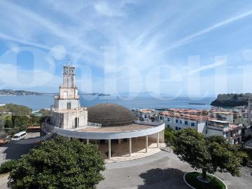 Trilocale in vendita a Bacoli