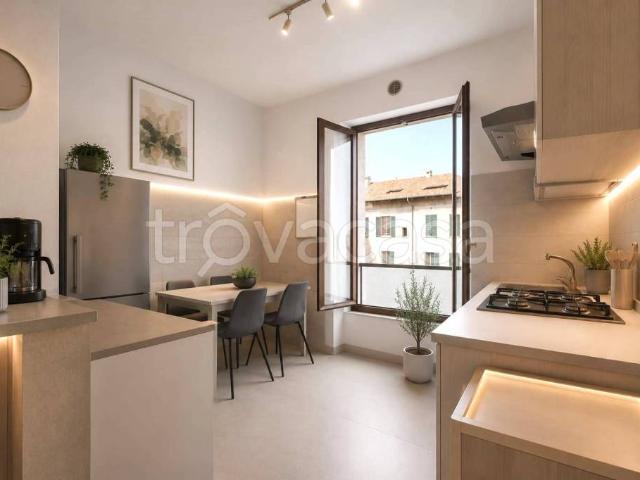 Trilocale in vendita a Bergamo via Tassis, 15
