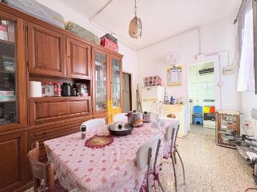 Trilocale in vendita a Bologna via Carlo Cignani, 19, Bolognina