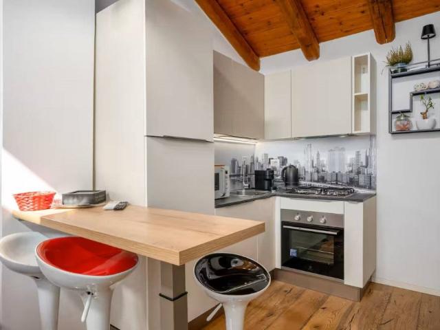 Trilocale in vendita a Bologna via de' Chiari, 23, Santo Stefano