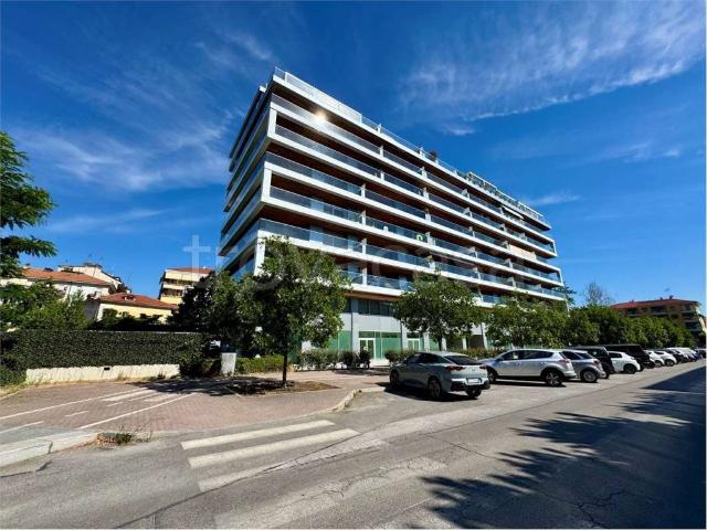Trilocale in vendita a Cuneo via Dante Livio Bianco, 8, San Paolo Cuneo 2