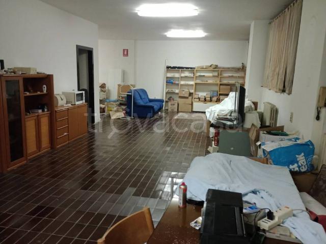 Trilocale in vendita a Cantù via 4 Novembre, 17