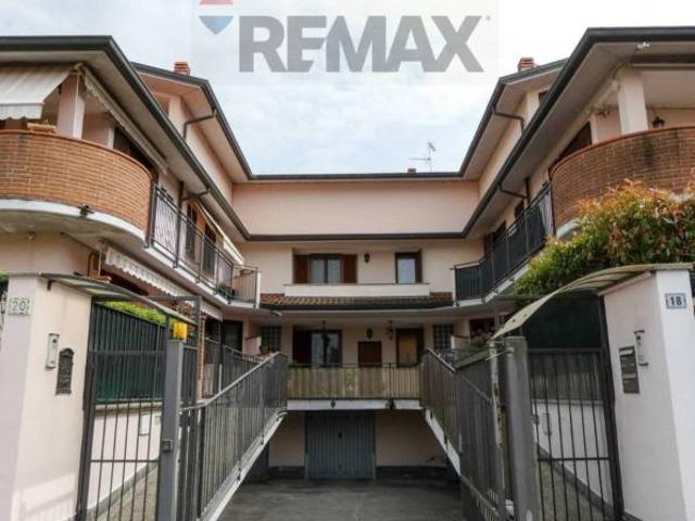 Trilocale in vendita a Casorate Primo via Sandro Pertini, 20