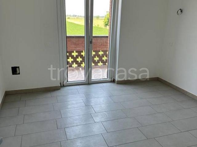 Trilocale in vendita a Casteggio via Roma