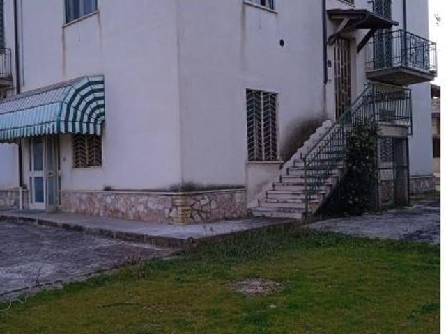 Trilocale in vendita a Castel Ritaldi