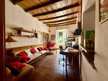 Trilocale in vendita a Castelnuovo di Porto via Umberto Primo