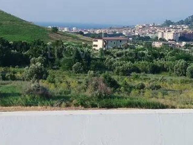 Trilocale in vendita a Catanzaro viale Magna Grecia, 75, Fortuna Corvo
