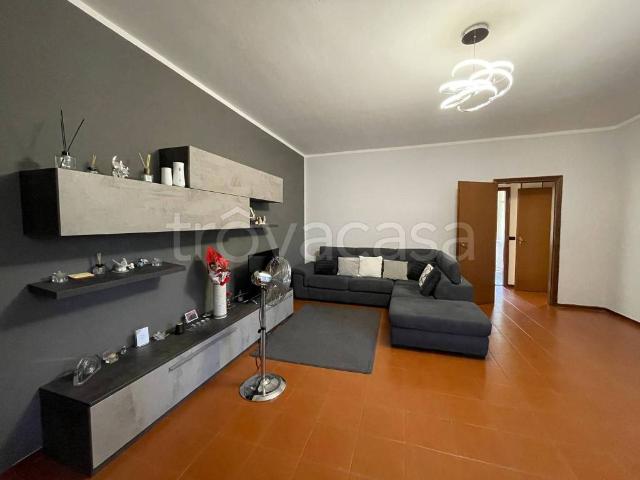 Trilocale in vendita a Desana via Asigliano, 38