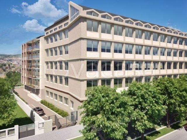 Trilocale in vendita a Ferrara viale cavour, Centro Storico