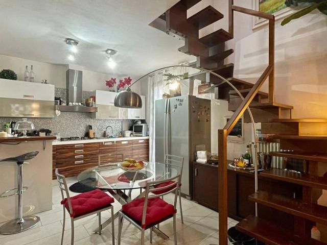 Trilocale in vendita a Forlì via Giovanni Ansaldo, Villa Selva San Leonardo