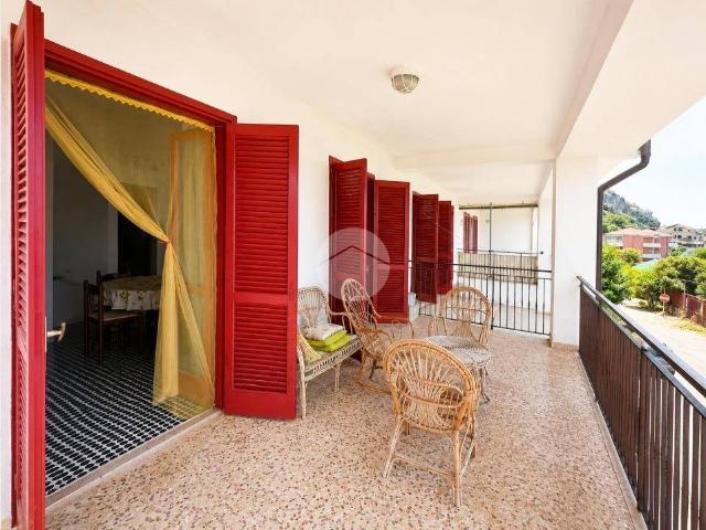 Trilocale in vendita a Guardia Piemontese via Messina, 33
