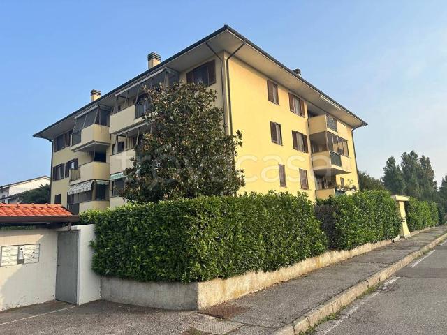 Trilocale in vendita a Gaggiano via Giacomo Puccini, 13, San Vito