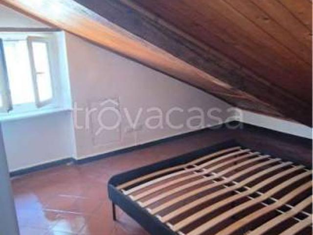 Bilocale in vendita a Genova via Chiappori, Sestri Ponente