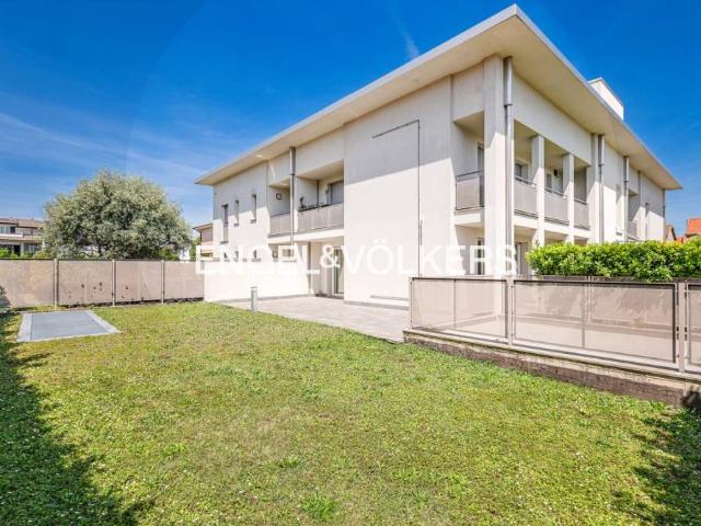 Trilocale in vendita a Giussano via San Vincenzo, 6