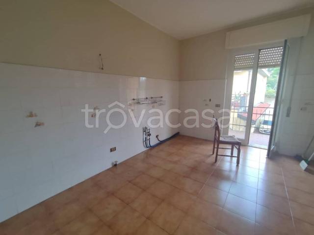 Trilocale in vendita a Jerago con Orago via Varesina, 43