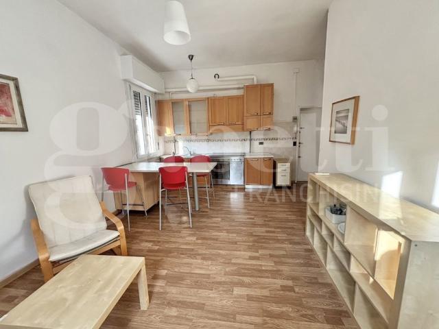 Trilocale in vendita a Lubiana, Parma