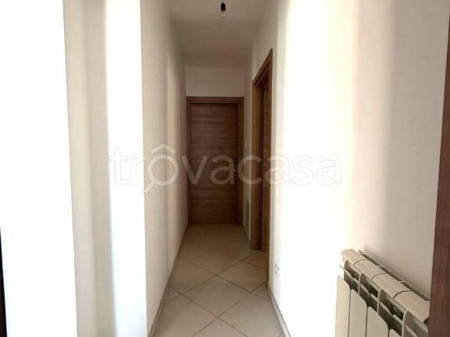 Trilocale in vendita a L'Aquila piazza della Concezione, Paganica Tempera