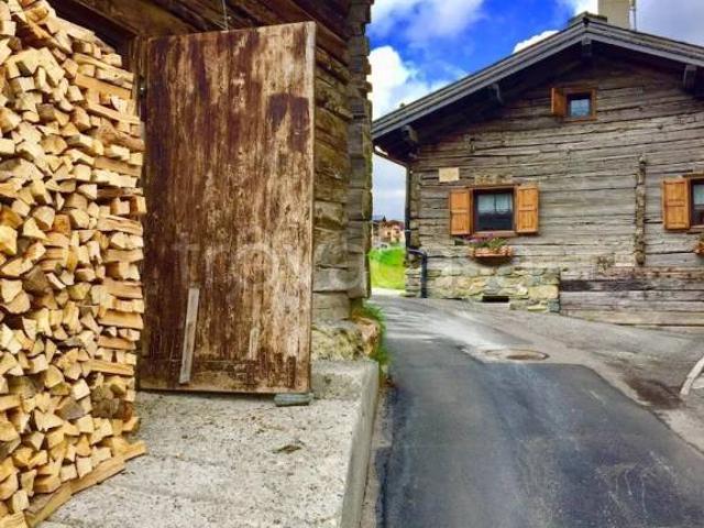Trilocale in vendita a Livigno via Dala Corta, 245
