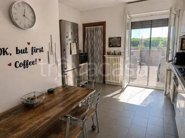Trilocale in vendita a Parma, Montanara Cinghio