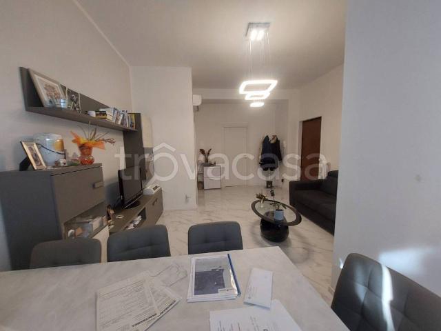 Trilocale in vendita a Parma via Albert Einstein, San Lazzaro