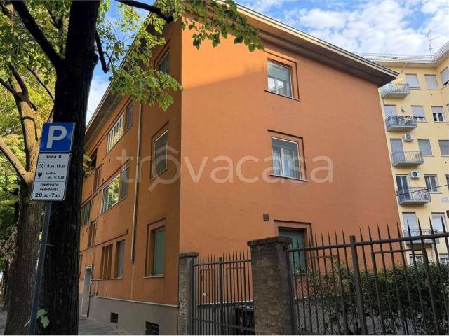 Trilocale in vendita a Parma via della Costituente, 14, Parco Ducale Oltretorrente