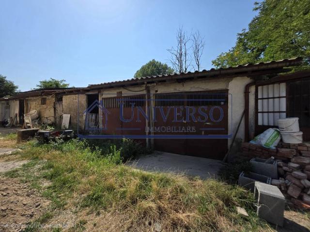 Trilocale in vendita a Pavia, San Giovannino Pompieri