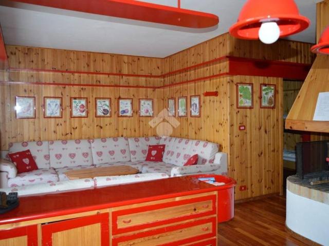 Trilocale in vendita a Pinzolo via degli Sfulmini, 17, Madonna Di Campiglio