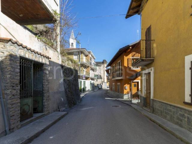 Trilocale in vendita a Pradleves via IV Novembre, 58