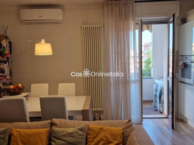 Trilocale in vendita a Prato, Mezzana