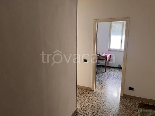 Trilocale in vendita a Reggio nell'Emilia viale Risorgimento, Ospedale Villaggio Manenti