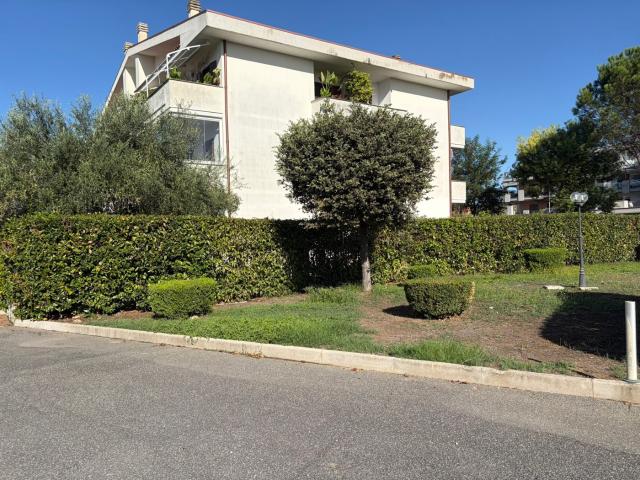 Trilocale in vendita a Roma