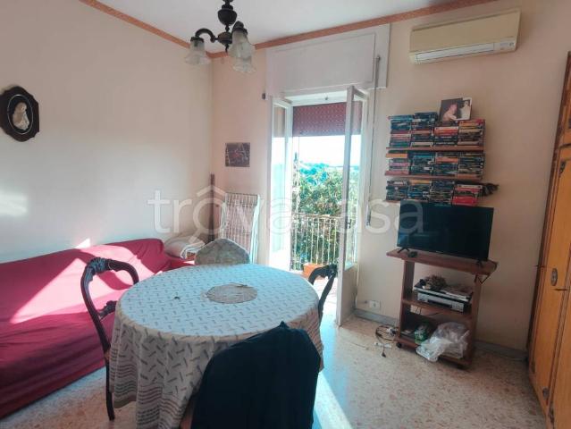Trilocale in vendita a Roma via di Valle Muricana, 50, Prima Porta