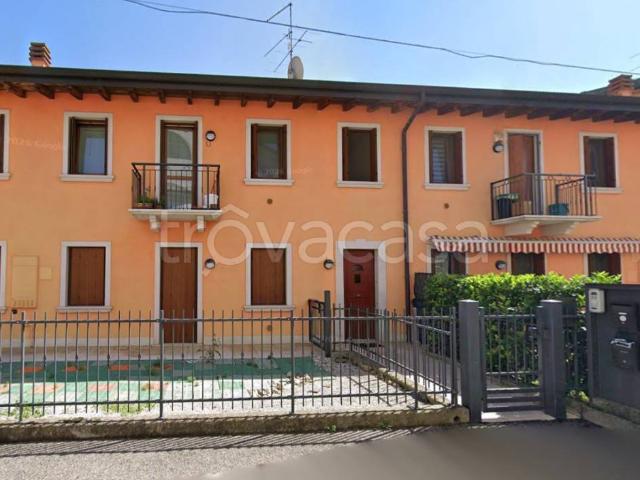 Trilocale in vendita a Rosegaferro, Villafranca di Verona