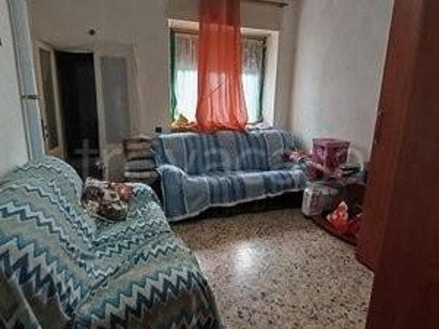 Trilocale in vendita a Rovera, Malnate