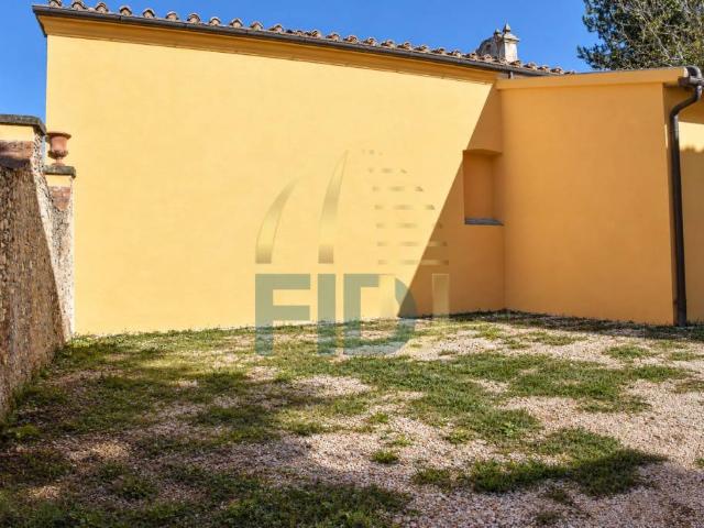 Trilocale in vendita a San Casciano in Val di Pesa via Cassia per Siena, Calzaiolo