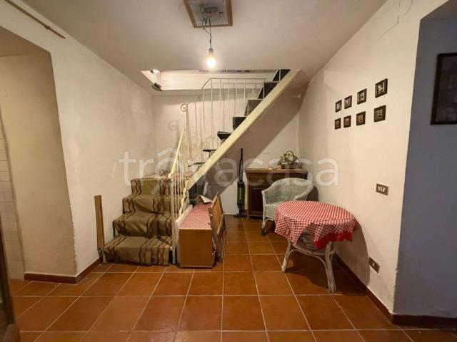 Trilocale in vendita a San Donato Val di Comino via Cacina, 12