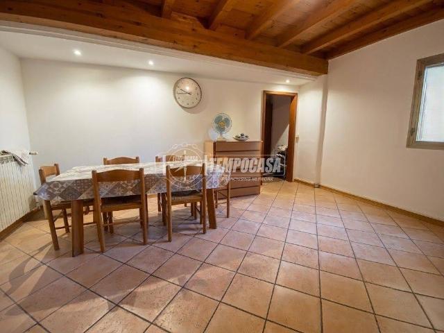 Trilocale in vendita a San Pietro in Casale via XX Settembre