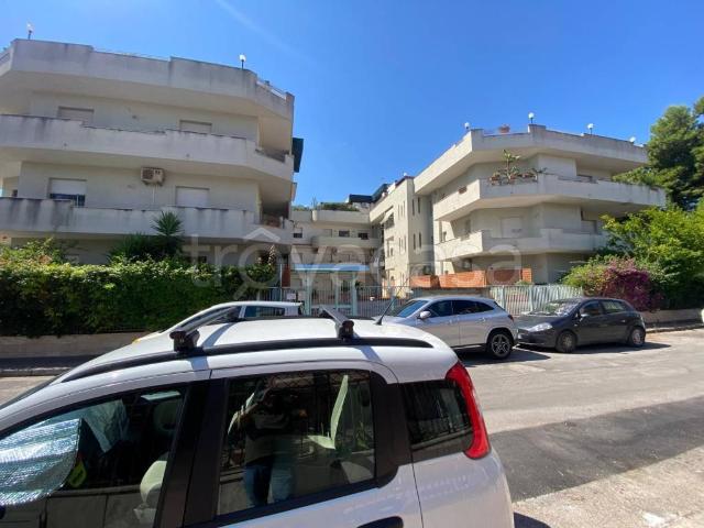 Trilocale in vendita a Santa Flavia via Meastra la Barbera