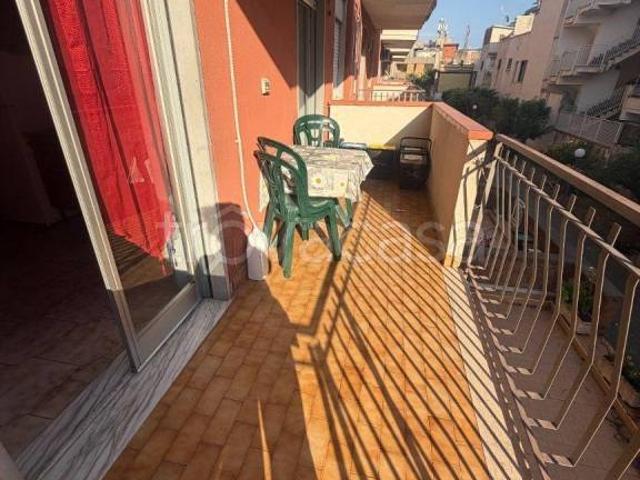 Trilocale in vendita a Santa Teresa di Riva via Sparagonà, 10