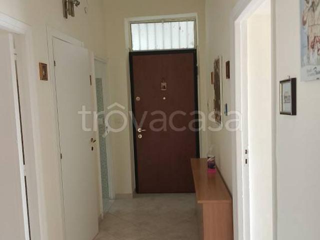 Trilocale in vendita a Scauri, Minturno