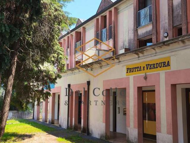 Trilocale in vendita a Schio via Riva di Magrè, 23