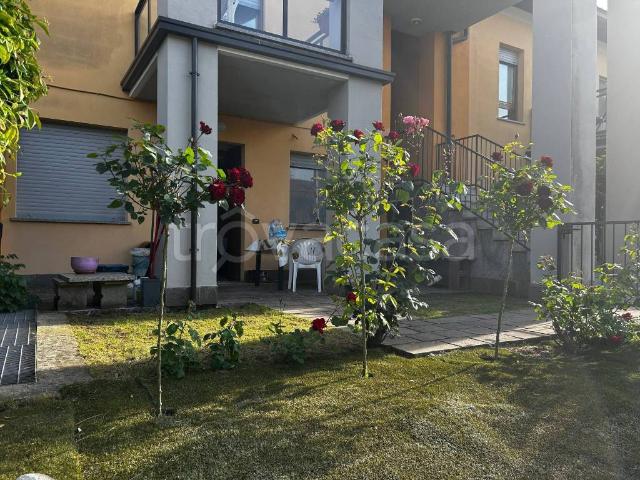 Trilocale in vendita a Sirtori via Resegone, 40